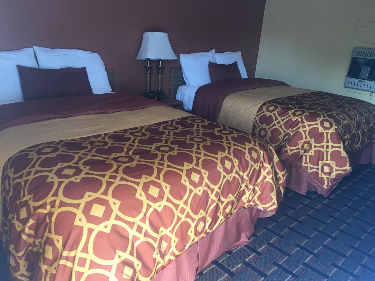 Royal Inn Early Luaran gambar