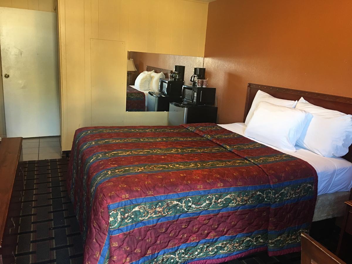 Royal Inn Early Luaran gambar