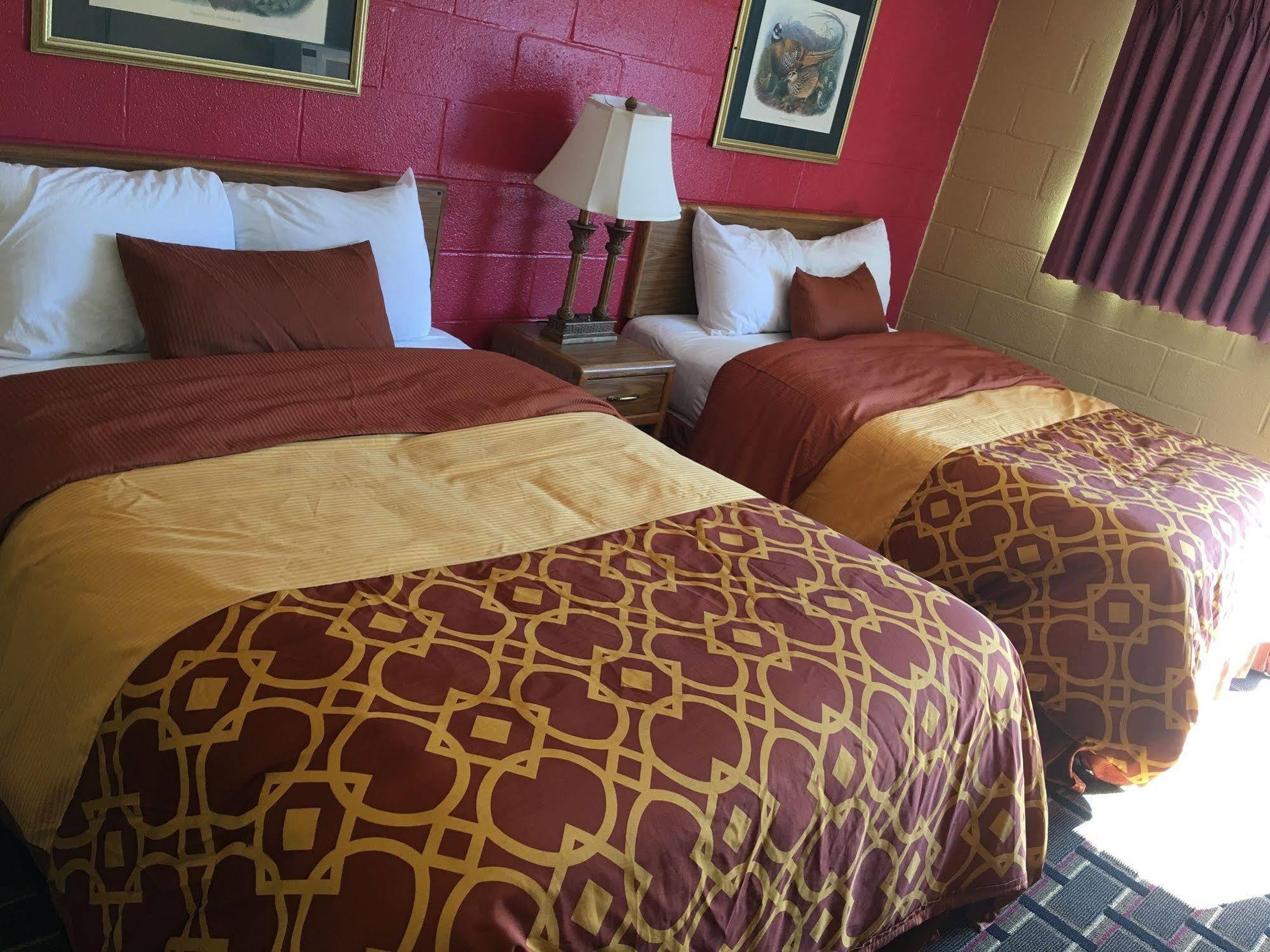 Royal Inn Early Luaran gambar