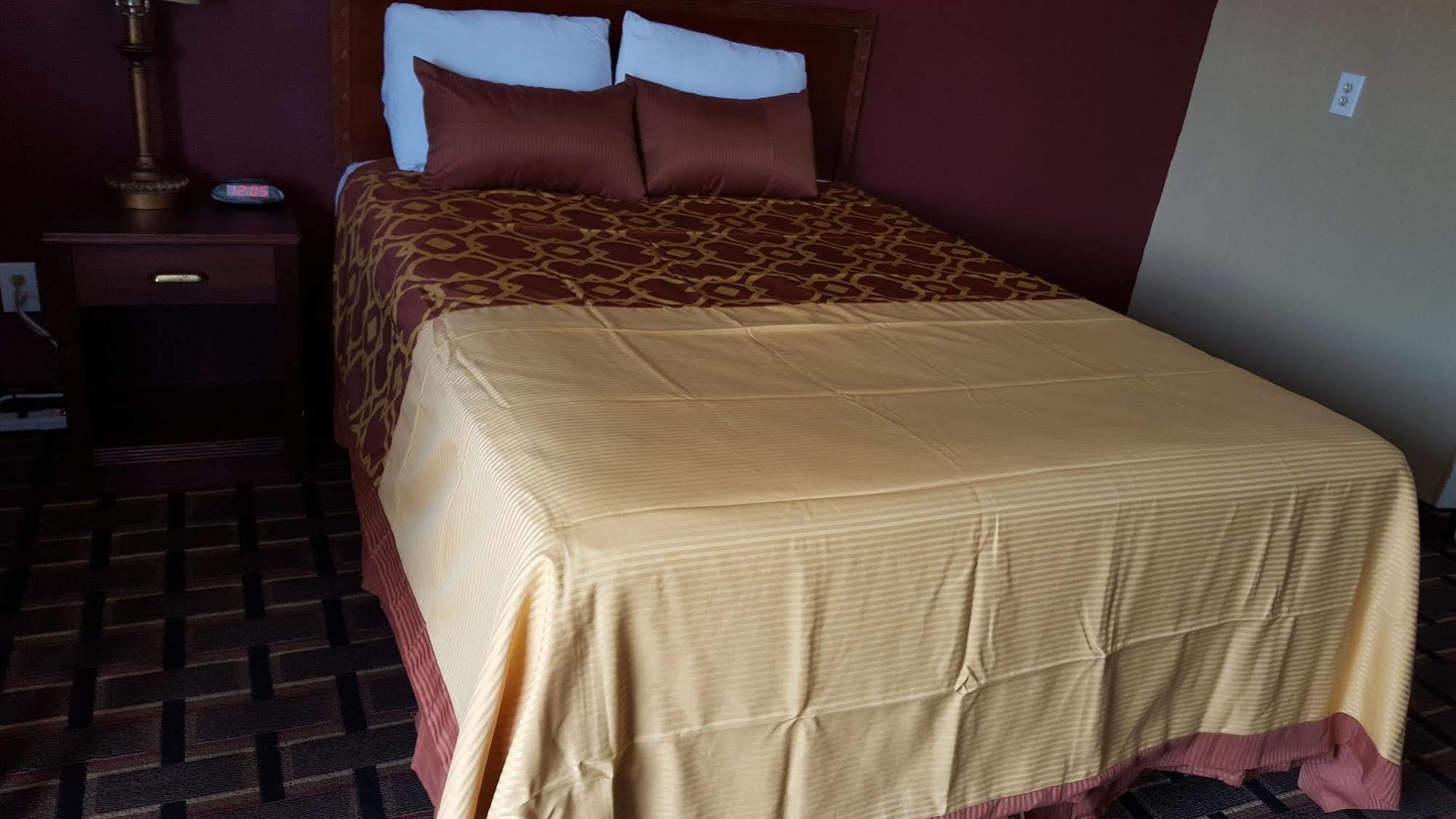 Royal Inn Early Luaran gambar